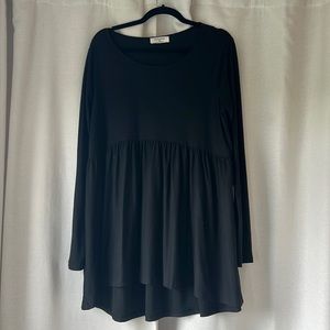 Babydoll tunic. Bump friendly. New without tags.